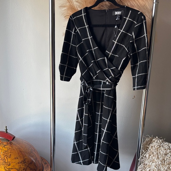 DKNY Black and White Grid Long Sleeve Dress - Picture 1 of 7